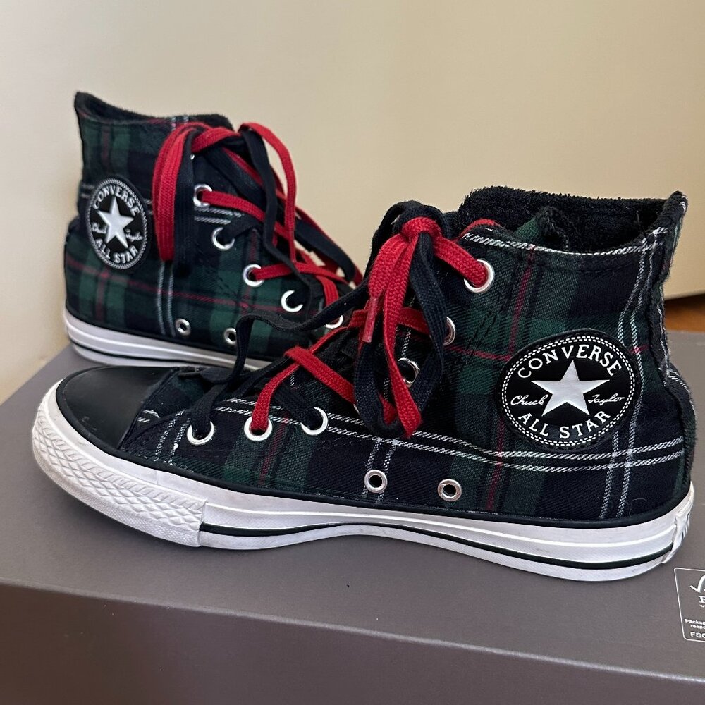 Converse High Top Chuck Taylor Plaid Shoes - Size 6.5